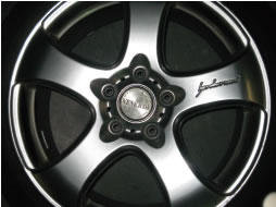 他社にはできない「ハイパーシルバー塗装」に対応！！